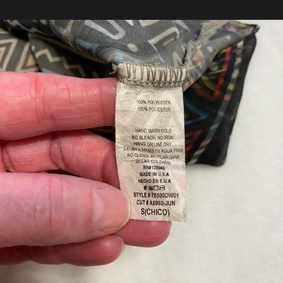 Pretty Tank Top - Picture 5 of 6